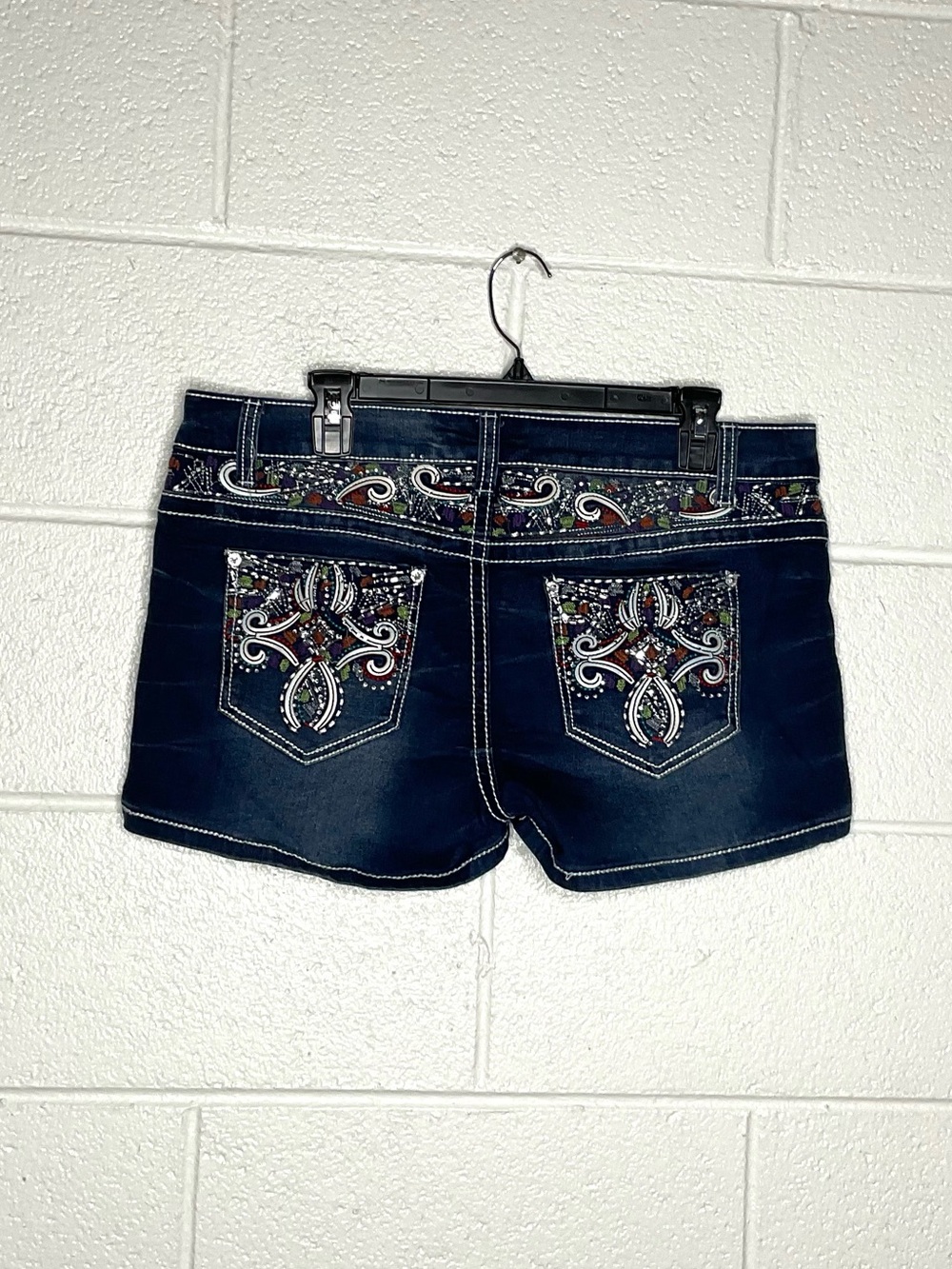 < Rue21 Dark Wash Mid-Rise Amazing Embellished Denim Shorts >